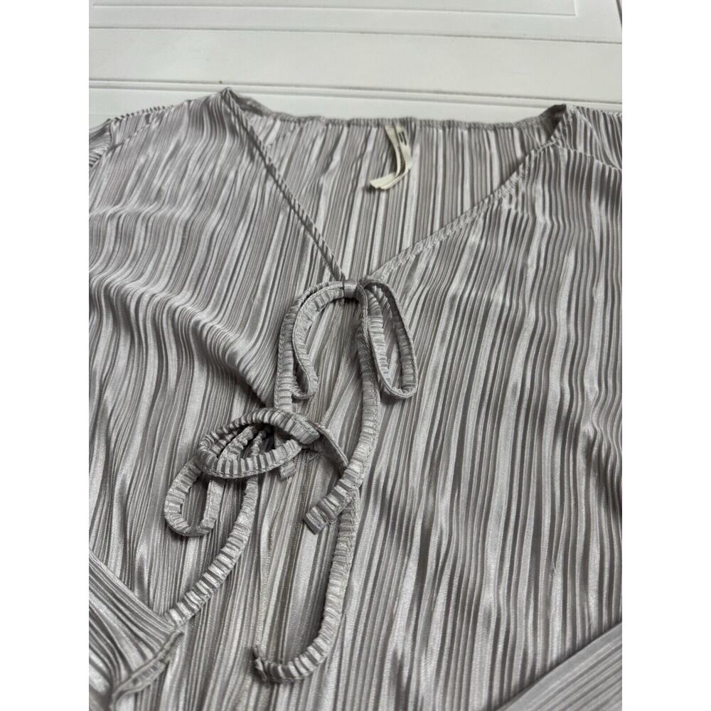By Anthropologie Womens Shirt Small Gray Satin Open Wrap Tie Ribbed Bell Sleeve - Picture 2 of 7